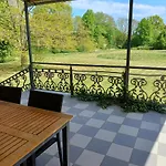 Schloss Altenhagen Apartamento Kröpelin